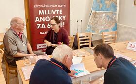 (1 rodilý mluvčí - 1 účastník)  70h konverzace během 6 dnů - v Česku - NEBOJÍM SE, CHCI KONEČNĚ MLUVIT - Kurz angličtiny - Praha 1