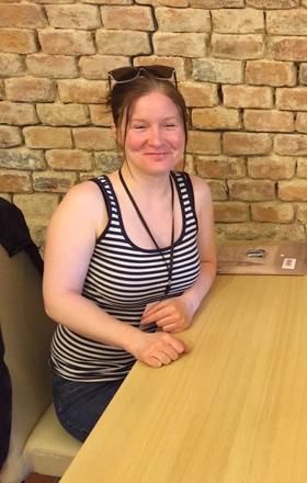 lektor angličtiny | Fiona Gallen | ENGLISHstay - JEDEN NA JEDNOHO s rodilým mluvčím v Česku.