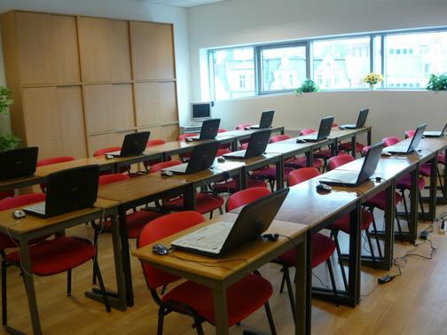 Akademie Jana Amose Komenského Liberec z.s. - Jazyková škola - Liberec - ilustrační foto