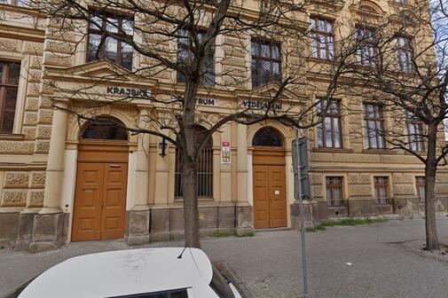 Krajské centrum vzdělávání a JŠ s právem SJZ, Plzeň - Jazyková škola - Plzeň 3 - ilustrační foto