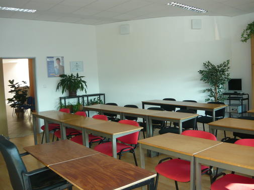 Akademie Jana Amose Komenského Liberec z.s. - Jazyková škola - Liberec - ilustrační foto